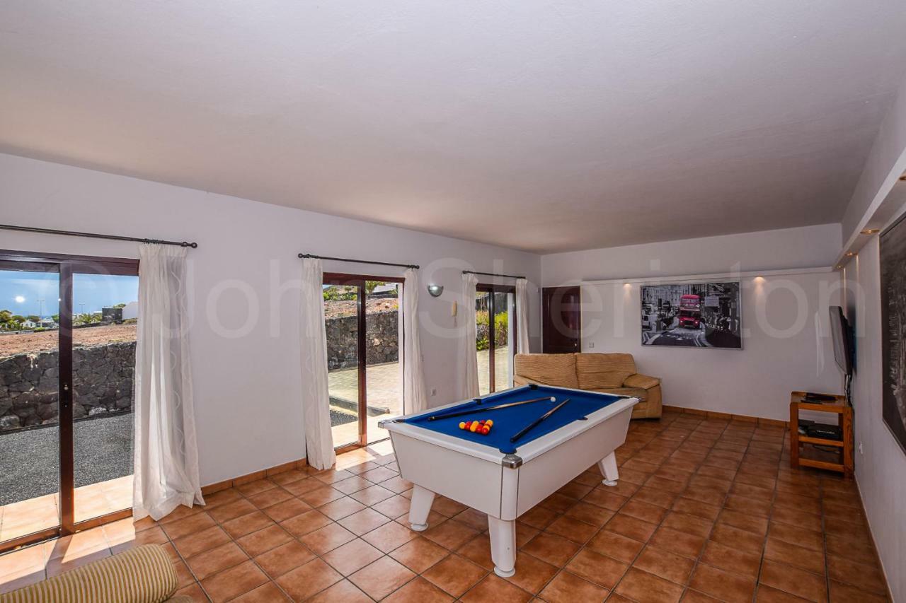 Villa Montana - Lh113 By Villas Now Ltd بلايا بلانكا المظهر الخارجي الصورة