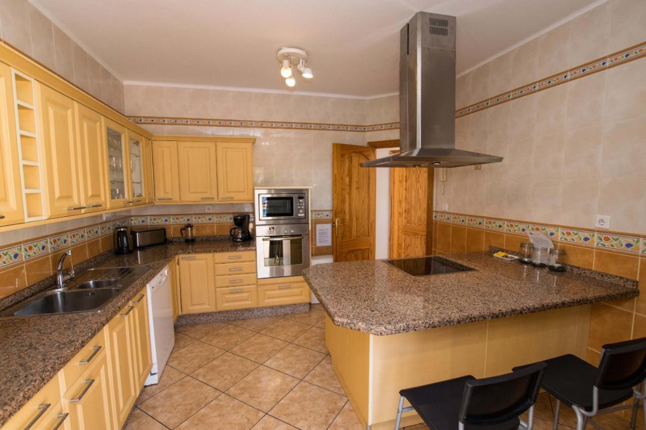 Villa Montana - Lh113 By Villas Now Ltd بلايا بلانكا المظهر الخارجي الصورة